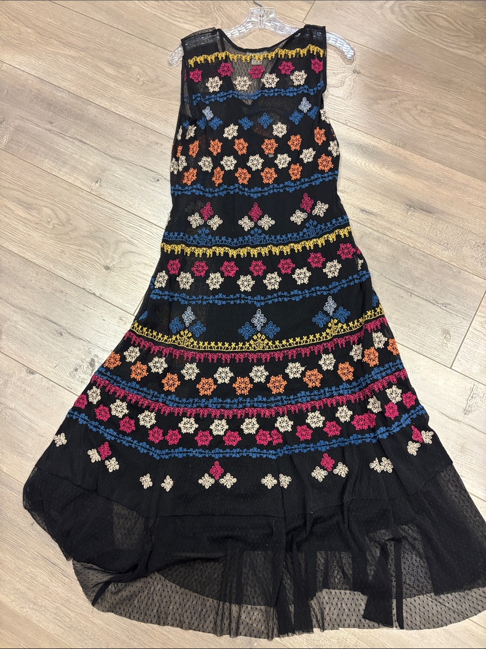 Sundance Sleeveless slip Maxi Dress Embroidery - Picture 7 of 8